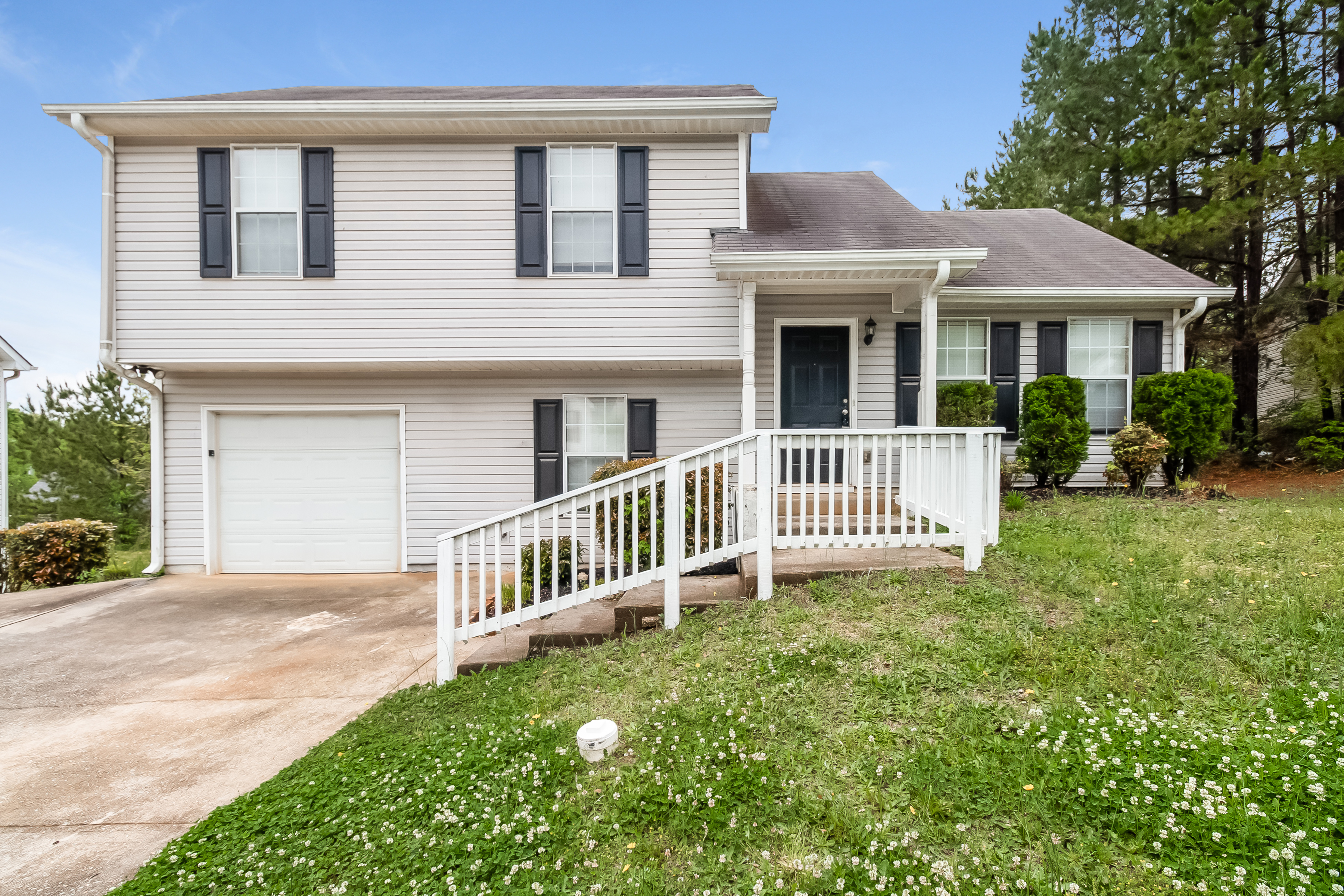 3793 Riverside Causeway Decatur, GA 30034
